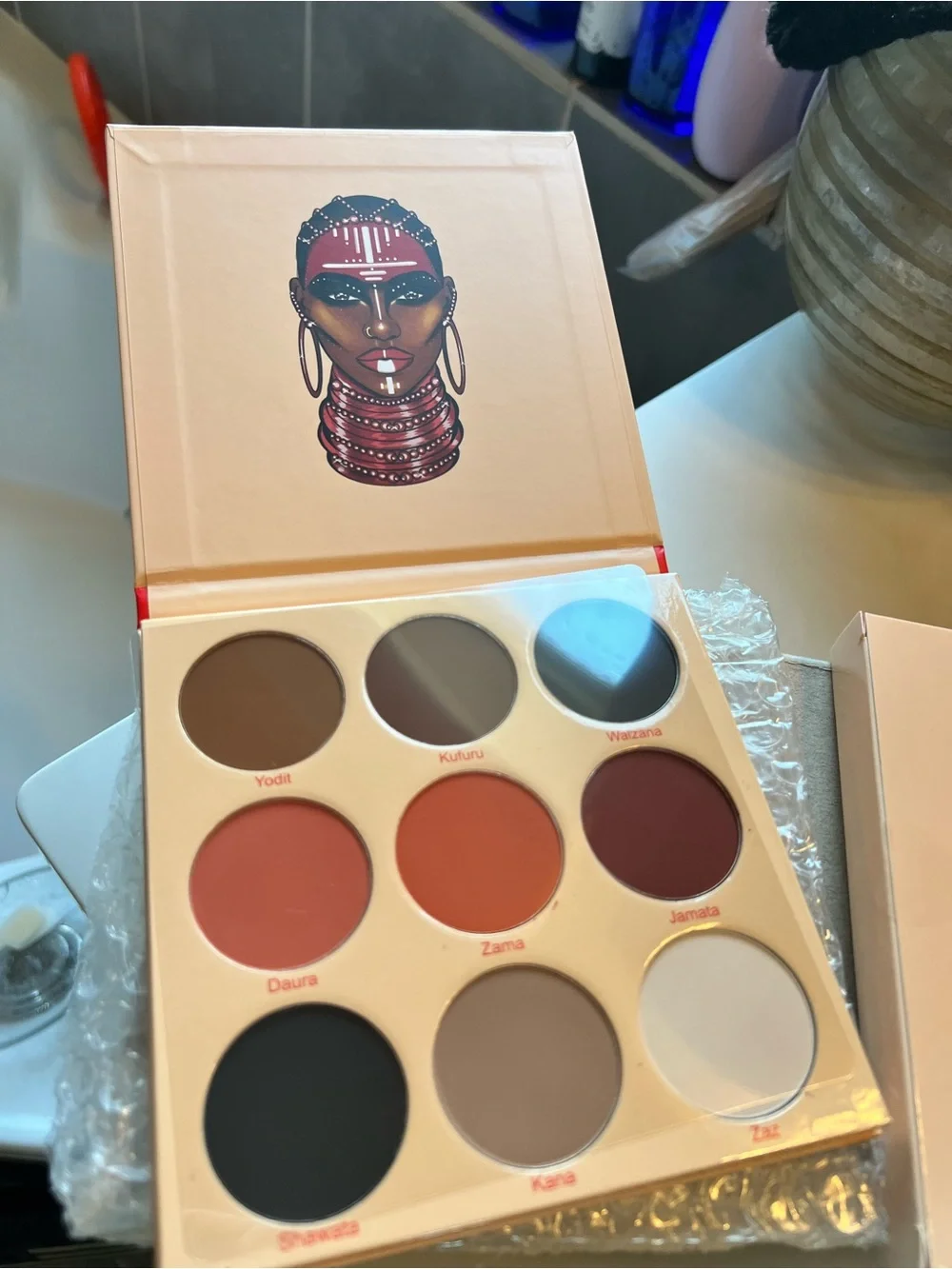 Juvia's Place The Warrior II Eyeshadow Palette - Red, Brown, Black